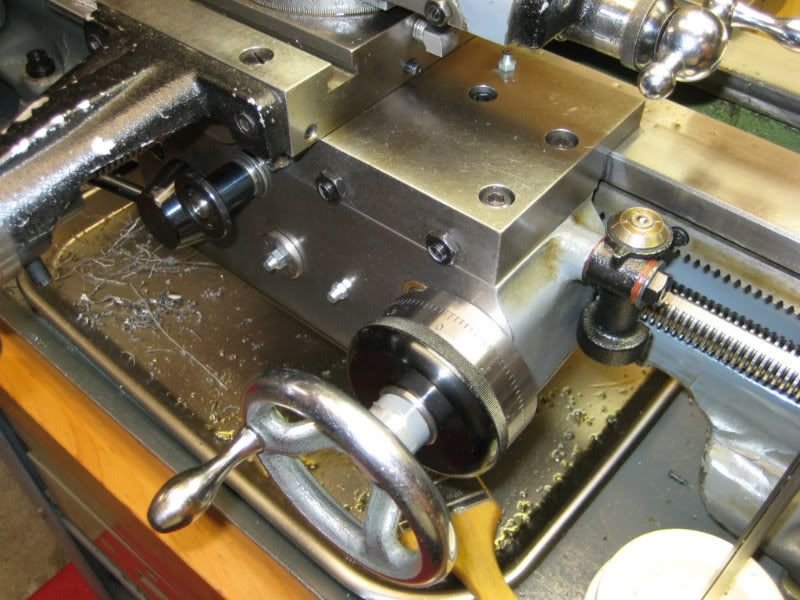 How Do Handwheel Graduations Improve Precision?